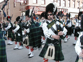 Description: C:\Users\Diane\Documents\SPB Website\photoalbum\2003\2003PerfPictures\images\StPats(3) 2003.jpg